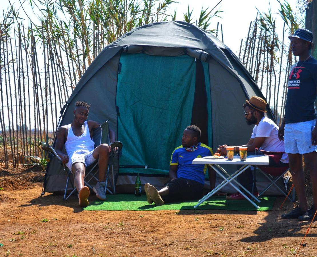 Lebo'S Soweto Backpackers Hostel Eksteriør bilde